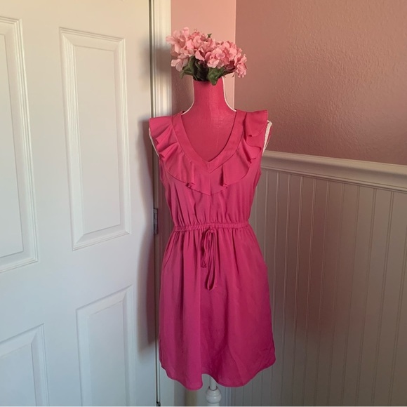 Fuchsia Above Knee Dress, V-Neck with Chiffon Accents, size M - Picture 1 of 8